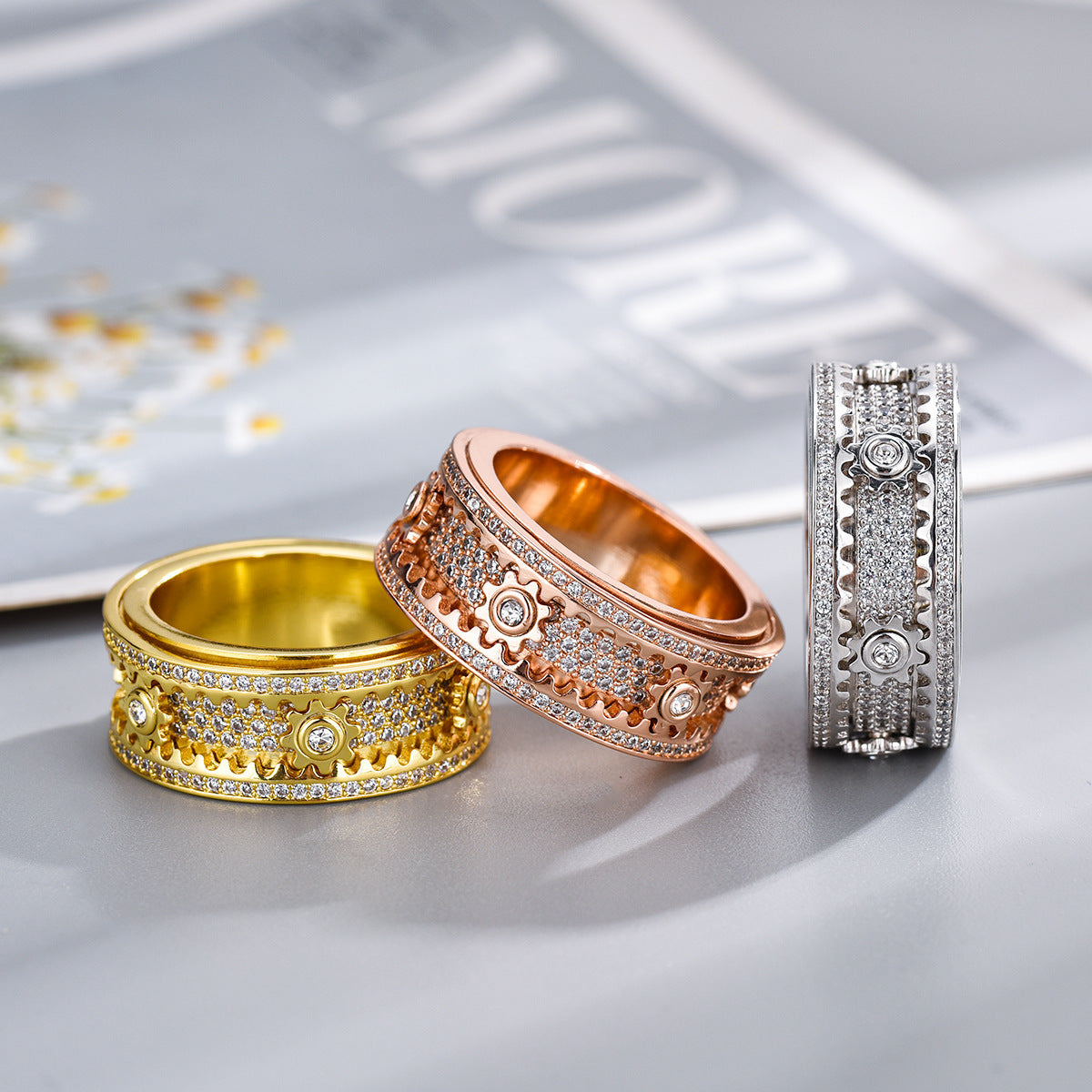 GearGlow Spinner Ring