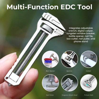 Portable Multifunction Keychain Tool Combines a Cutter, Screwdriver, and Everyday Utility Functions for Camping and Daily Use