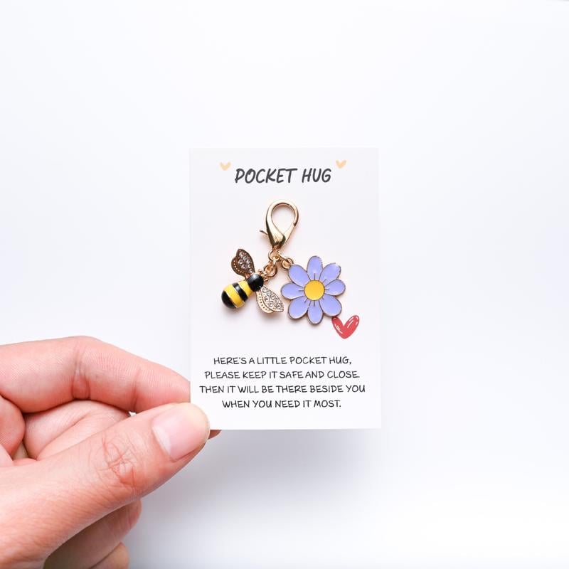 🤗Hug Favors –  Appreciation Gifts with Inspirational Cards & Resin Keyrings (Butterfly, Ladybird, Flower, Bee)🦋🌸🐝