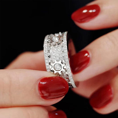 GearGlow Spinner Ring