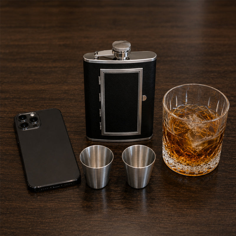 2-in-1 Hip Flask & Cigarette Case Integrated Design