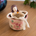 ☕ Hand-Glazed Sitting Lady Tea Infuser – Charming Everyday Ritual✨