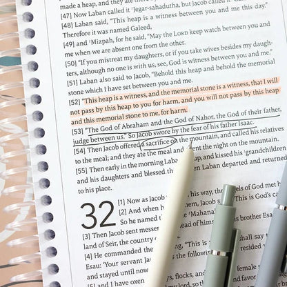 🙏🏼The Bible In A Year: A 52-Week Journey Through God's Word(✨Hardcover Book)