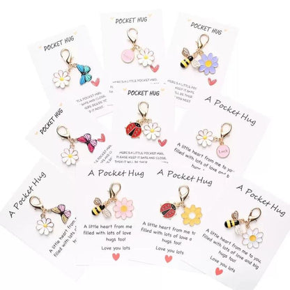 🤗Hug Favors –  Appreciation Gifts with Inspirational Cards & Resin Keyrings (Butterfly, Ladybird, Flower, Bee)🦋🌸🐝